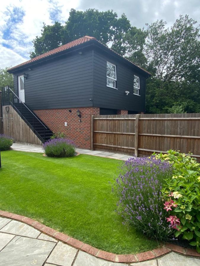 Stansted Coach House Apartment Elsenham Exterior photo